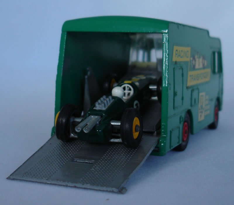 M6B1 Racing car Transporter