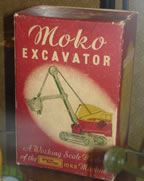 Moko Excavator box